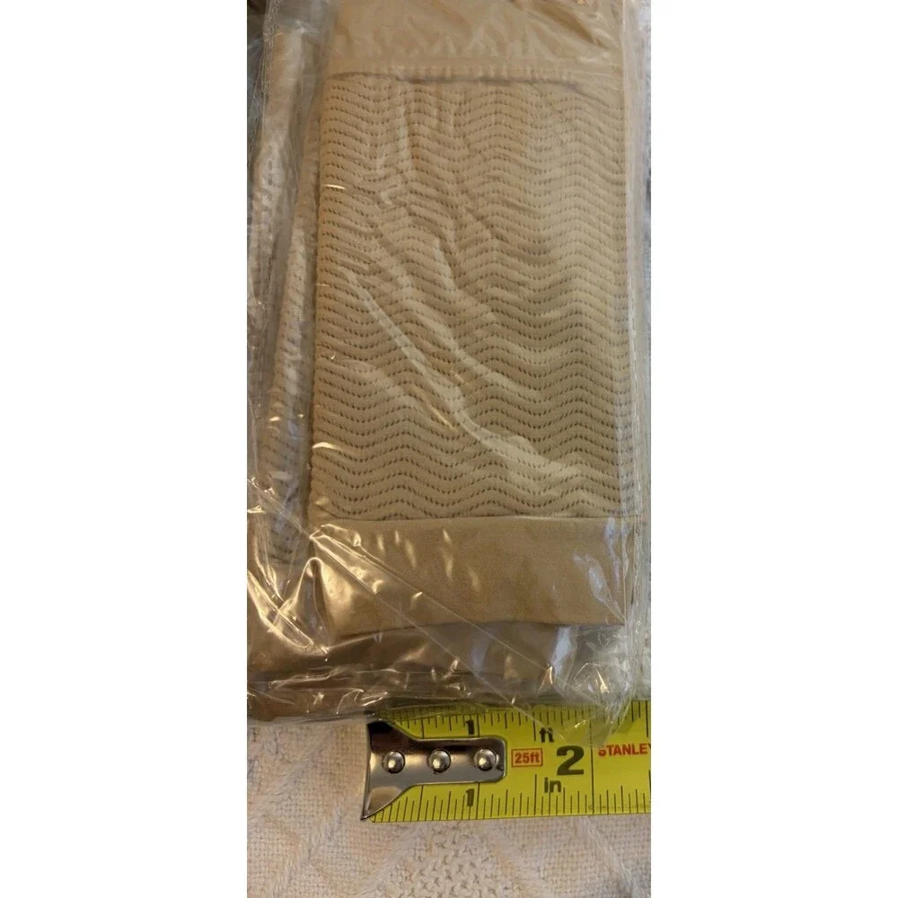 Compression Arm Sleeve or Ankle Sleeves Socks Hose Lot of  4 Sleeves/Wraps